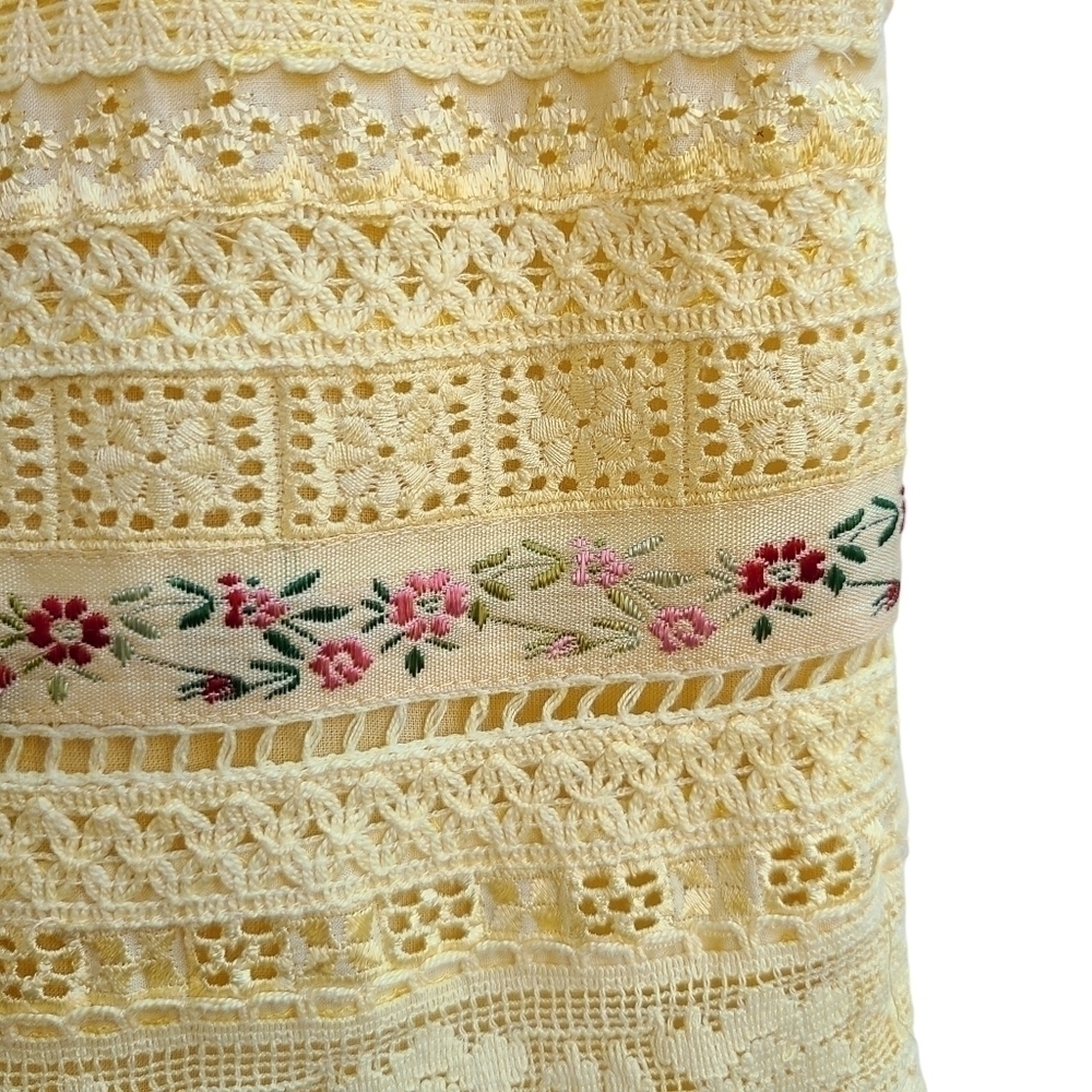 Lace and Embroidery Yellow Summer Top, Size XS - Picture 6 of 11